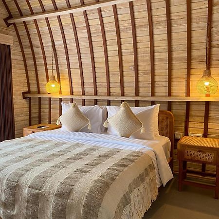 Ratan Uluwatu Hotel And Villas Extérieur photo