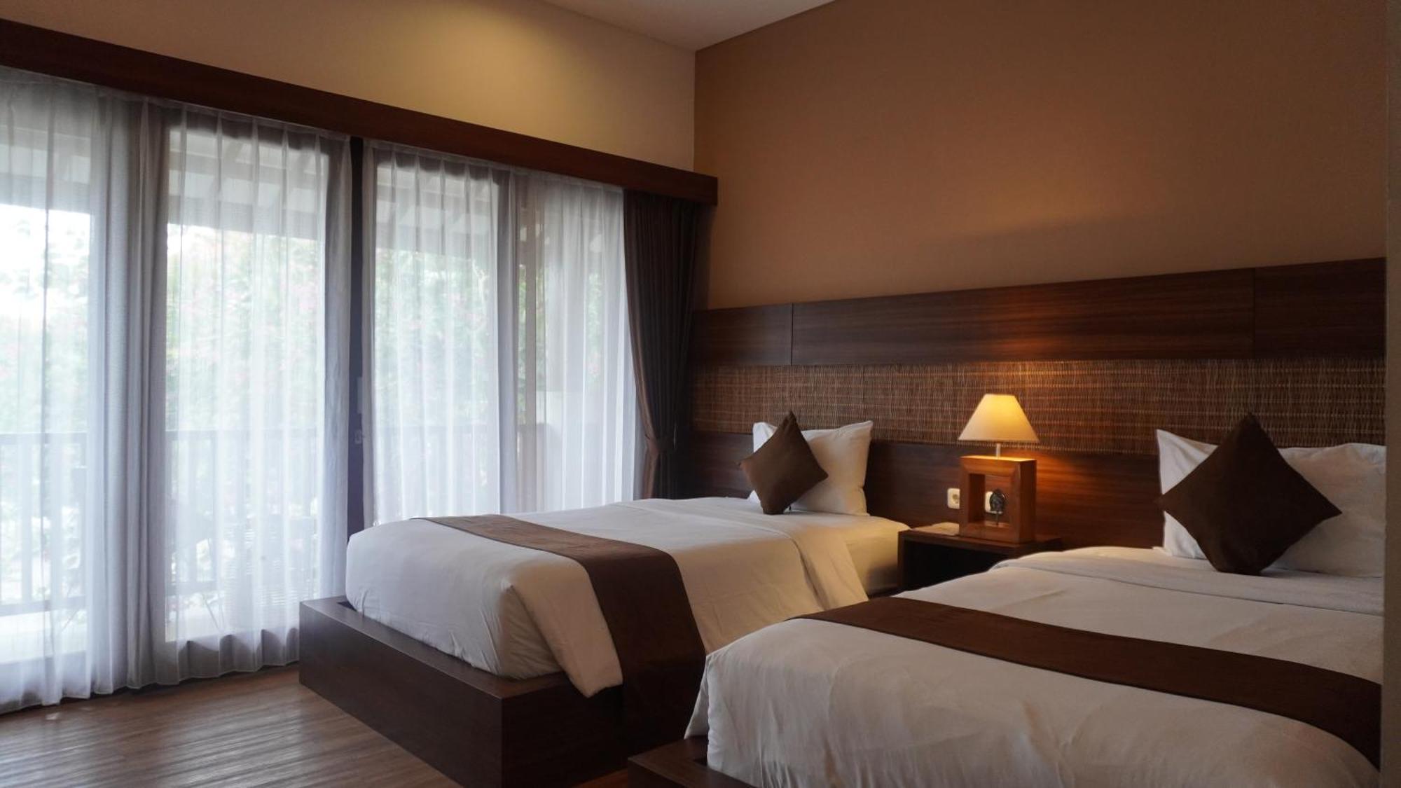 Ratan Uluwatu Hotel And Villas Extérieur photo